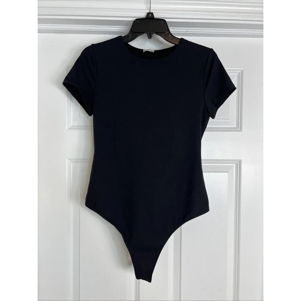 Women’s Free People Intimately M Black Thong Bodysuit Short Sleeve Minimalist